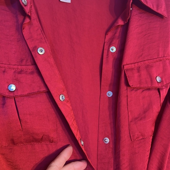 L Diva Red Silky Shirt Button Down Collar Belt Two Front Pockets - Picture 8 of 14